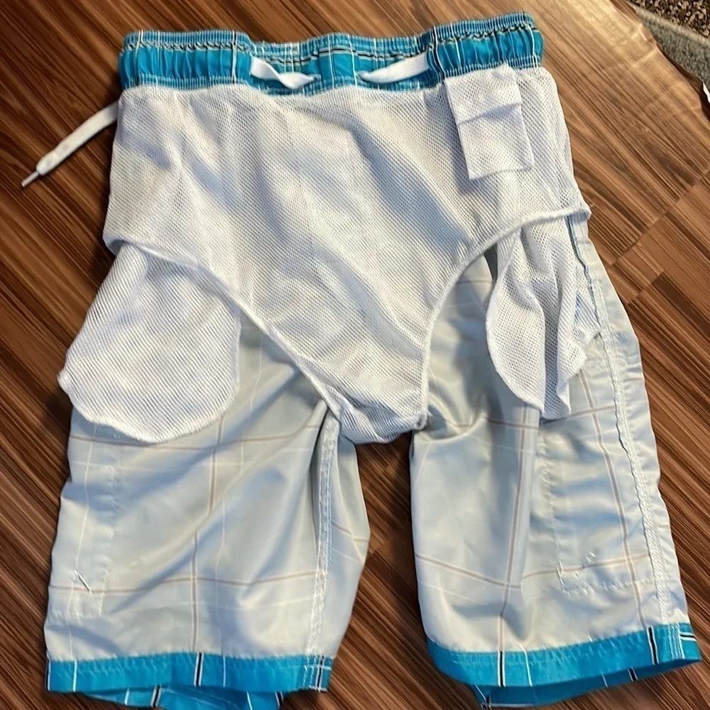 KANU Surf Board Shorts Size Medium